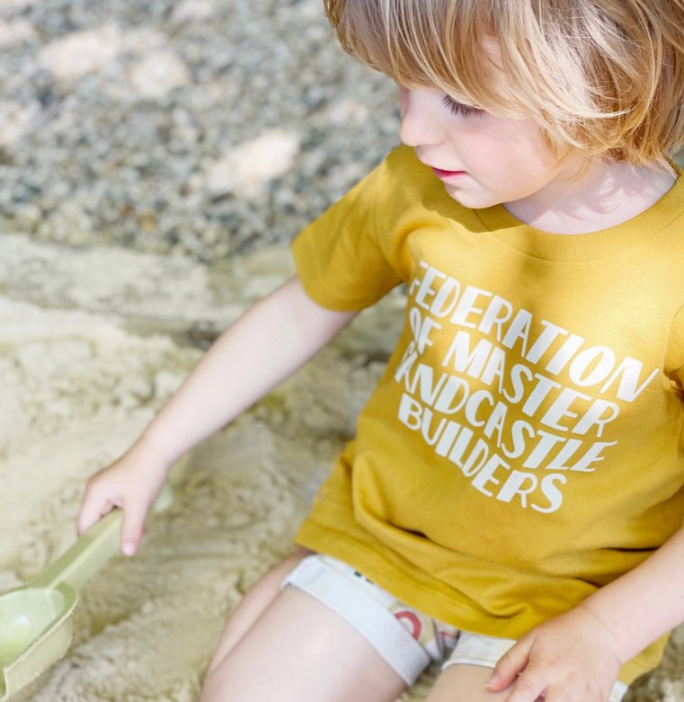 Federation Of Master Sandcastle Builders T-Shirt - Little Bigheads