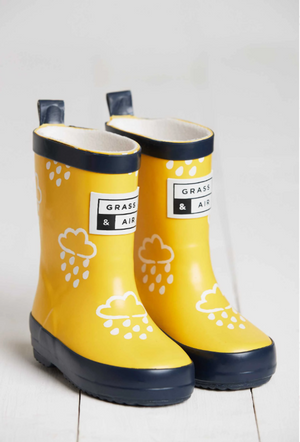 Grass & Air yellow colour changing wellies