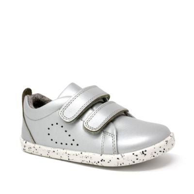 
                  
                    Bobux Grass Court in Silver - Little Bigheads
                  
                