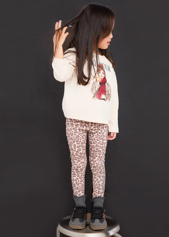 Chestnut printed leggings set with illustrated cotton tee and leopard‑print leggings, Style 16‑04734‑075.