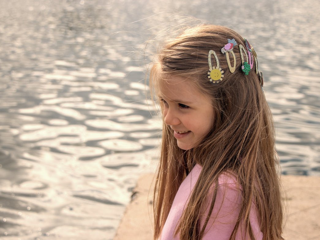 you are my sunshine clips worn by a child