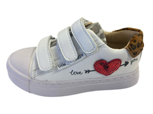 
            
                Load image into Gallery viewer, Shoes Me Sequin Love Heart Sneakers
            
        