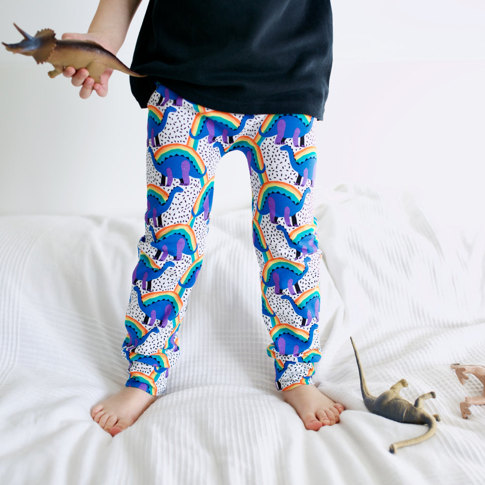 
            
                Load image into Gallery viewer, Fred &amp;amp; Noah - Rainbow Dino Leggings
            
        